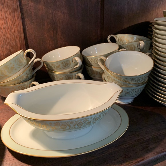 Noritake Viscount Bone China - Picture 5 of 13